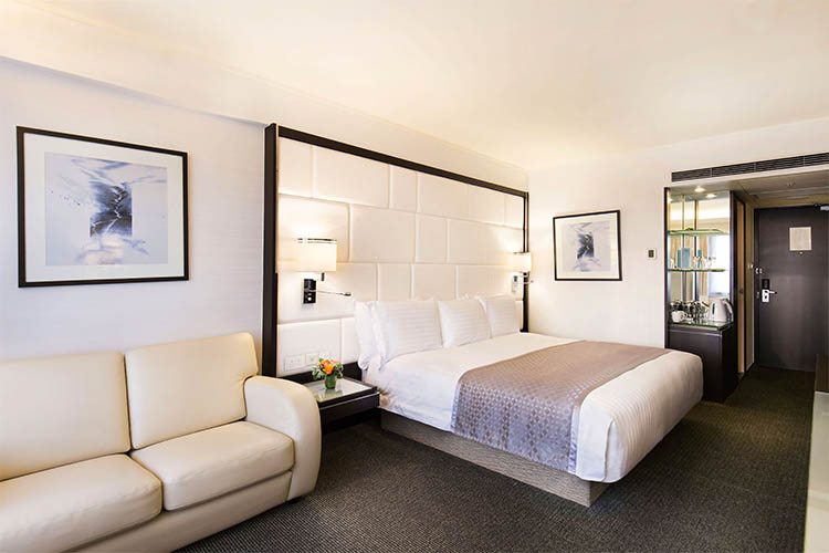 3_2_Prime Deluxe Room