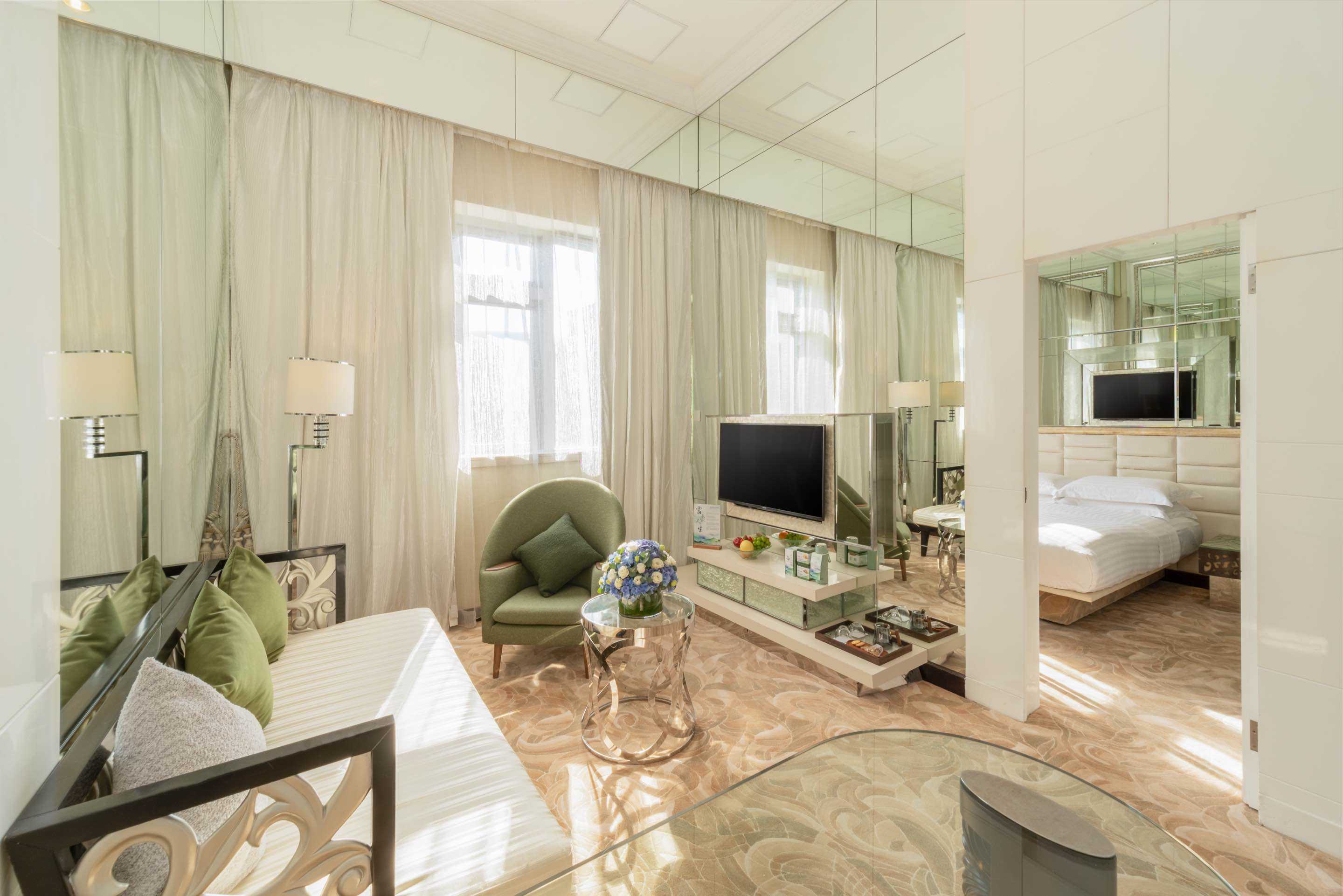 royale suite1